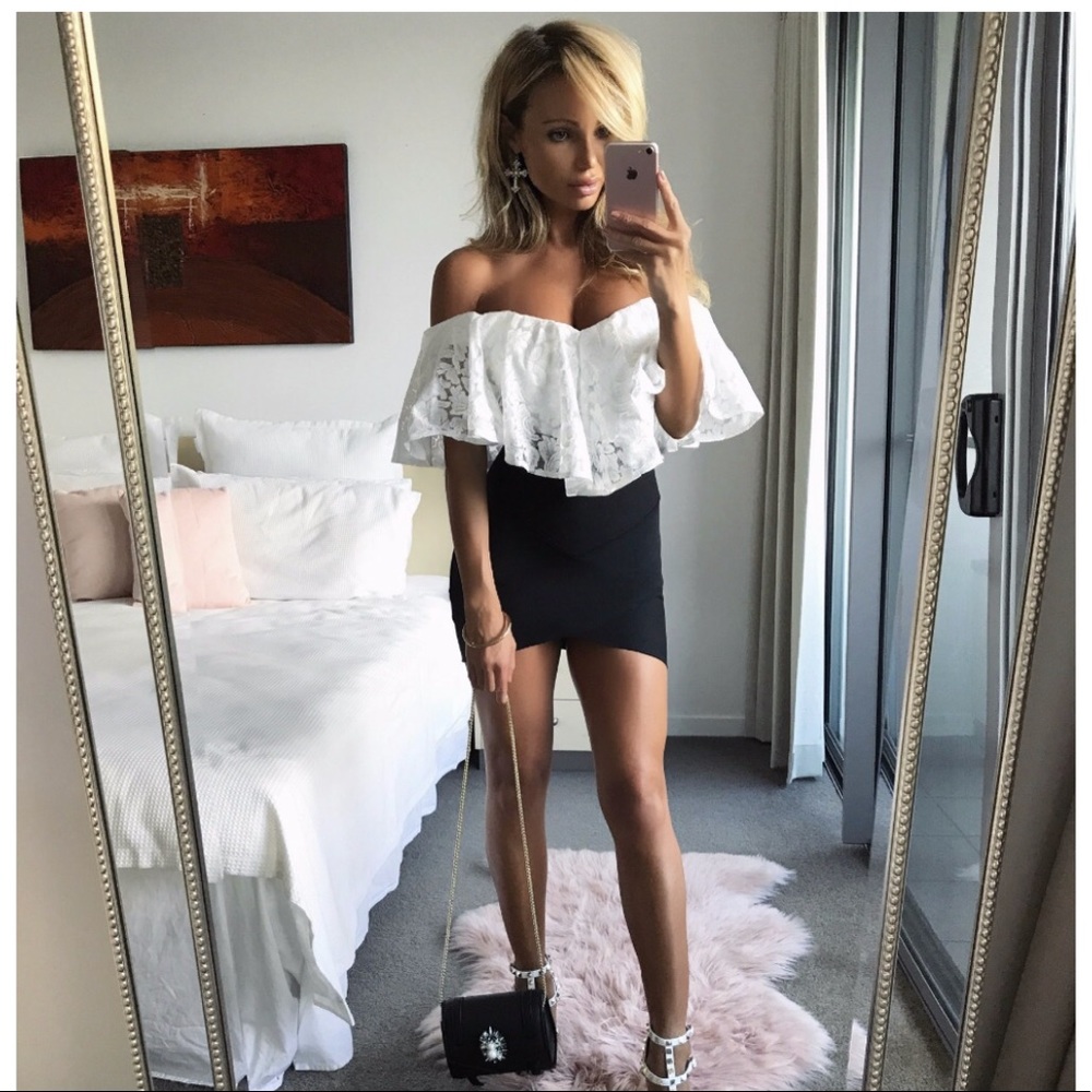 💥HP💥 Sexy Off Shoulder Lace Jumpsuit or Bodysuit - Picture 2 of 7